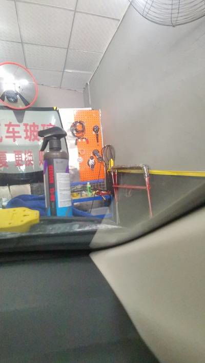 玻璃玻璃硬度多少汽车 玻璃玻璃硬度多少汽车